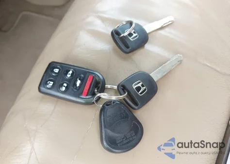 2010 Honda Odyssey Ex-L from USA, damaged, VIN 5FNRL3H64AB110948